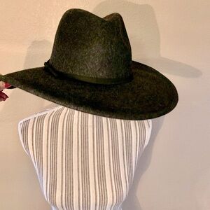 Universal Thread Dark Gray Felt Hat